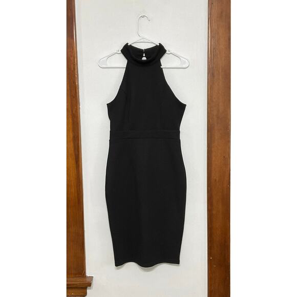 L’atiste Black Sleeveless Halter Dress Size Medium Textured Open Back - Picture 9 of 9